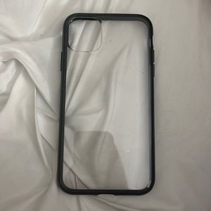 iphone 11 clear with black lining case